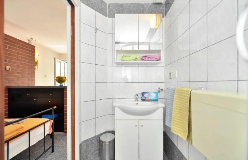 Studio Apartments 4 Two Bol Dış mekan fotoğraf