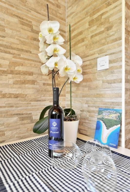 Studio Apartments 4 Two Bol Dış mekan fotoğraf